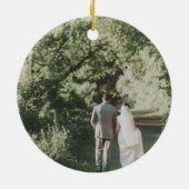 Eucalyptus Greenery Mr. and Mrs. Foto Newlywed Keramik Ornament (Hinten)