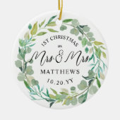 Eucalyptus Newlyweds 1. Weihnachtsfrau & Mrs. Keramik Ornament (Vorne)