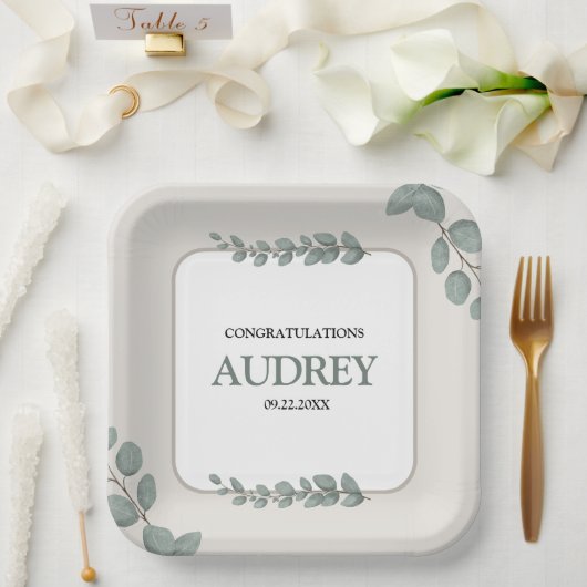 Eucalyptus Rustic Floral Baby Shower Pappteller (Hochzeit)