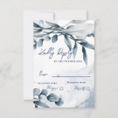 Eukalyptus Blätter Dusty Blue Elegante Hochzeit RSVP Karte (Vorderseite)