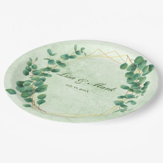 Eukalyptus-Blätter für geometrische Grüne Pappteller (Schrägansicht)