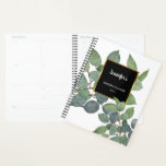 Eukalyptus-Blätter in Aquarellfarben Planer<br><div class="desc">Watercolor Eukalyptus verlasse einen persönlichen eleganten Planner. Sie können sie personalisieren und Ihren eigenen Namen,  Text und Jahr hinzufügen.</div>