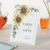 Eukalyptus blutblütendes Hochzeitskarten und Gesch Sockelschild (In Situ)