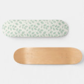 Eukalyptus-Botanikmuster Skateboard (Horizontal)