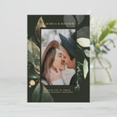 Eukalyptus botanischer Grüner Hochzeitstag Einladung (Stehend Vorderseite)