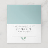 Eukalyptus Elegant Script-Namen Datum Hochzeit Platzkarte (Außenseite Aufgefaltet)