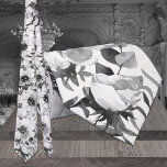 Eukalyptus floral Wedding Krawatte<br><div class="desc">Ein Hochzeitshals mit exquisit detaillierten Aquarellblumen von Rose,  Ranunculus,  Bäuchen,  Mohn,  Dahlien,  Anemonen und anderen Hochzeitsfloralen.</div>