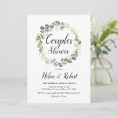 Eukalyptus Foliage Wreath Couples Dusche Einladung (Stehend Vorderseite)