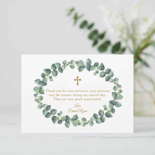 Eukalyptus Foliage Wreath Gold Cross Boy Taufe Dankeskarte (Stehend Vorderseite)