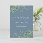 Eukalyptus-Foto Dusty Blue Wedding Save The Date (Stehend Vorderseite)