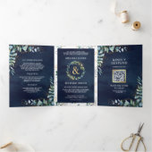 Eukalyptus Gold Navy Blue QR Code Hochzeit Dreifach Gefaltete Einladung (Innenseite)