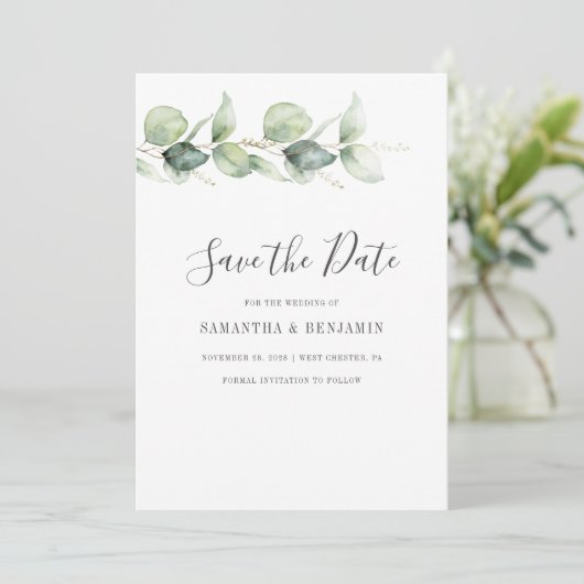 Eukalyptus Greenerity Script Wedding Save The Date (Stehend Vorderseite)