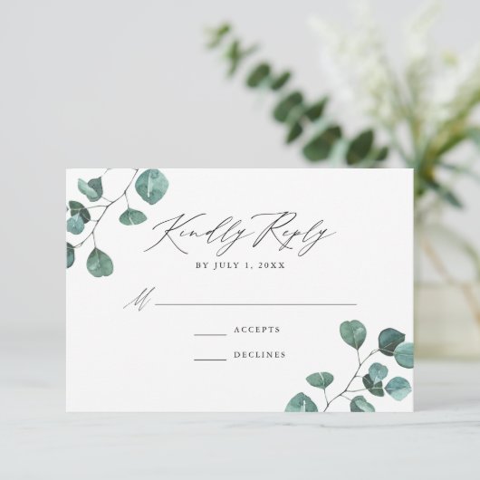 Eukalyptus Greenerity Wedding RSVP Karte (Stehend Vorderseite)