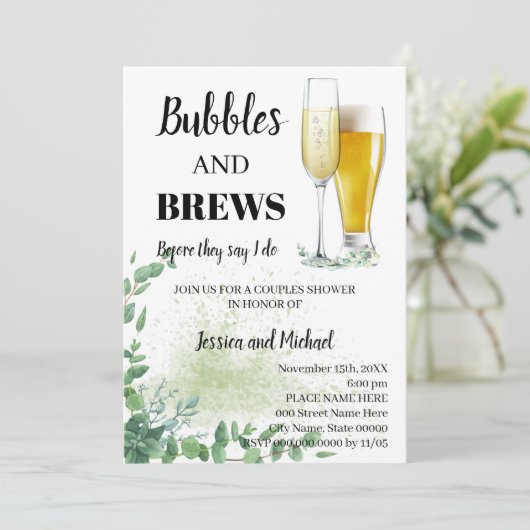 Eukalyptus Greenery Bubble & Brews Couples Dusche Einladung (Stehend Vorderseite)
