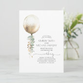 Eukalyptus Greenery Gold Ballon Elegante Hochzeit Einladung (Stehend Vorderseite)