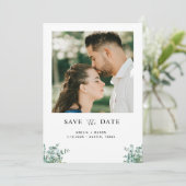 Eukalyptus-Grünzeug-Hochzeit Save The Date (Stehend Vorderseite)