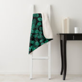 Eukalyptus in schwarz sherpadecke (Beispiel)