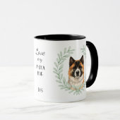 Eukalyptus-Kranz Akita-Hund Monogramm Tasse (VorderseiteRechts)