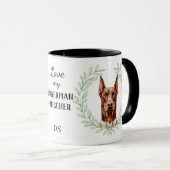 Eukalyptus-Kranz Roter Dobermann-Pinscher-Monogram Tasse (VorderseiteRechts)