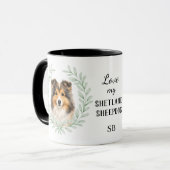 Eukalyptus-Kranz Shetland Sheepdog Monogramm Tasse (Vorderseite Links)