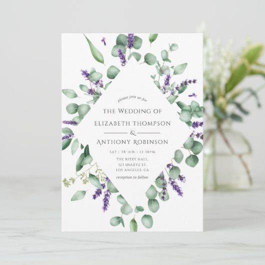 Eukalyptus Lavender Greenery Wedding Einladung (Stehend Vorderseite)