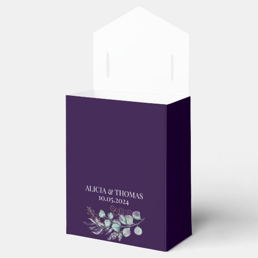 Eukalyptus Lila Plum Botanische Initialen Hochzeit Geschenkschachtel (Geöffnet)