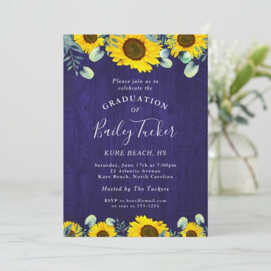 Eukalyptus Navy Blauer rustikaler Abschluss Einladung (Stehend Vorderseite)