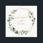 Eukalyptus Personalisiert Serviette<br><div class="desc">Die Hochzeitsserie Moody Greenery wurde für die Abstimmung mit unserer Hochzeitskollektion konzipiert. Diese individuell anpassbare Hochzeitsnapkin verfügt über einen goldenen geometrischen Rahmen mit Aquarellfarben-Eukalyptus-Ästen,  Gold und Grautext. Um erweiterte Änderungen vorzunehmen,  wählen Sie bitte unter Personalisieren dieser Vorlage die Option "Klicken Sie auf,  um weitere Anpassungen vorzunehmen".</div>