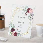 Eukalyptus Pink Bläserner Burgund Karten und Gesch Sockelschild (In SItu)