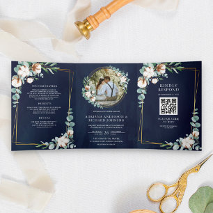 Eukalyptus QR Code Navy Wedding Dreifach Gefaltete Einladung