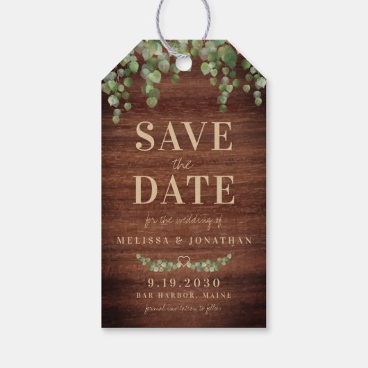 Eukalyptus rustikales Holz Save the Date Geschenkanhänger (Rückseite)