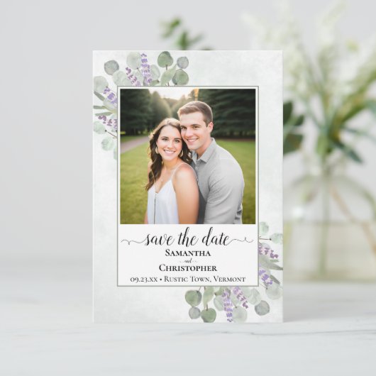 Eukalyptus und Lavender Foto Einfache Hochzeit Save The Date (Stehend Vorderseite)