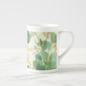 Eukalyptus Verlasse ein grünes und goldenes Design Porzellantasse (Rechts)