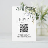 Eukalyptus Verlasst Greenery Wedding QR Code Foto RSVP Karte (Stehend Vorderseite)