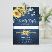 Eukalyptus Wedding RSVP Card (Stehend Vorderseite)