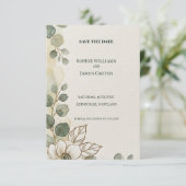 Eukalyptus Weiße Florale Save The Date Karte (Stehend Vorderseite)