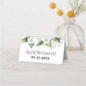 Eukalyptus-Zweig mit Hochzeit von weißen Blume Platzkarte (Rückseite)