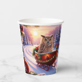 Eule auf einem Schlitten während der Ferien Pappbecher (Vorderseite)