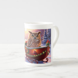 Eule auf einem Schlitten während der Ferien Porzellantasse