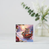 Eule auf einem Schlitten während der Ferien Quadratische Visitenkarte (Stehend Vorderseite)