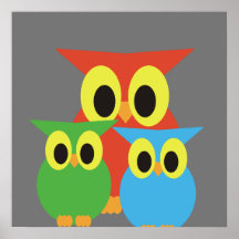 Eule-Familie: Rot, Grün und Blau