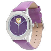 Eule in der Armbanduhr (Schrägansicht)