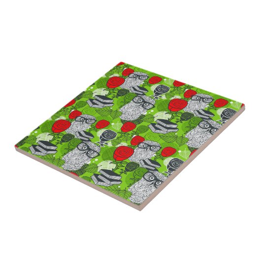 Eule in rote Rosen Fliese (Seite)