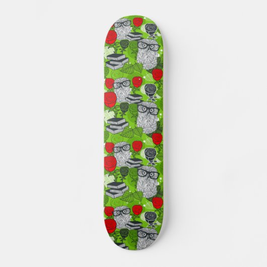 Eule in rote Rosen Skateboard (Vorderseite)