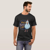 Eule mit Kaffee und lustigem Spruch. T-Shirt (Vorne ganz)