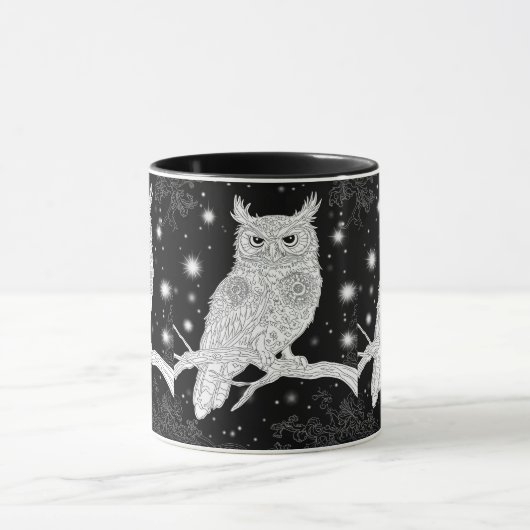 Eule mit Mandala im Winter unterm Sternenhimmel Tasse (Zentrum)