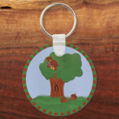 Eule und ein Eichenbaum Whimsikaler Cartoon Kunst Schlüsselanhänger (Vorderseite)