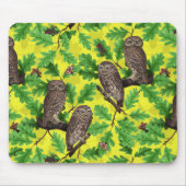 Eulen im Wald auf zitronengelb Mousepad (Vorne)