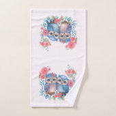 Eulen in der Liebe auf einer Baumzweigung Badhandtuch Set (Handtuch)