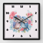 Eulen in der Liebe auf einer Baumzweigung Quadratische Wanduhr (Vorderseite)